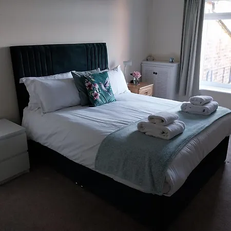 Апартаменты 11 Prince Of Wales Terrace - 2 Bed With Sea Views *